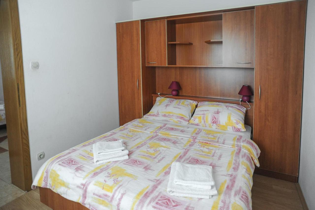 Apartmani Vila Caska Novalja Zewnętrze zdjęcie